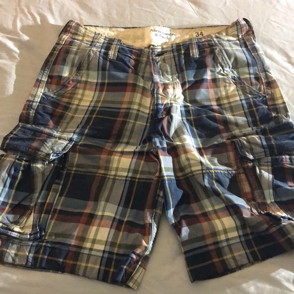 Abercrombie & Fitch Other - Plaid men shorts